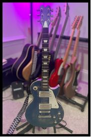 Bravo, the blue guitar